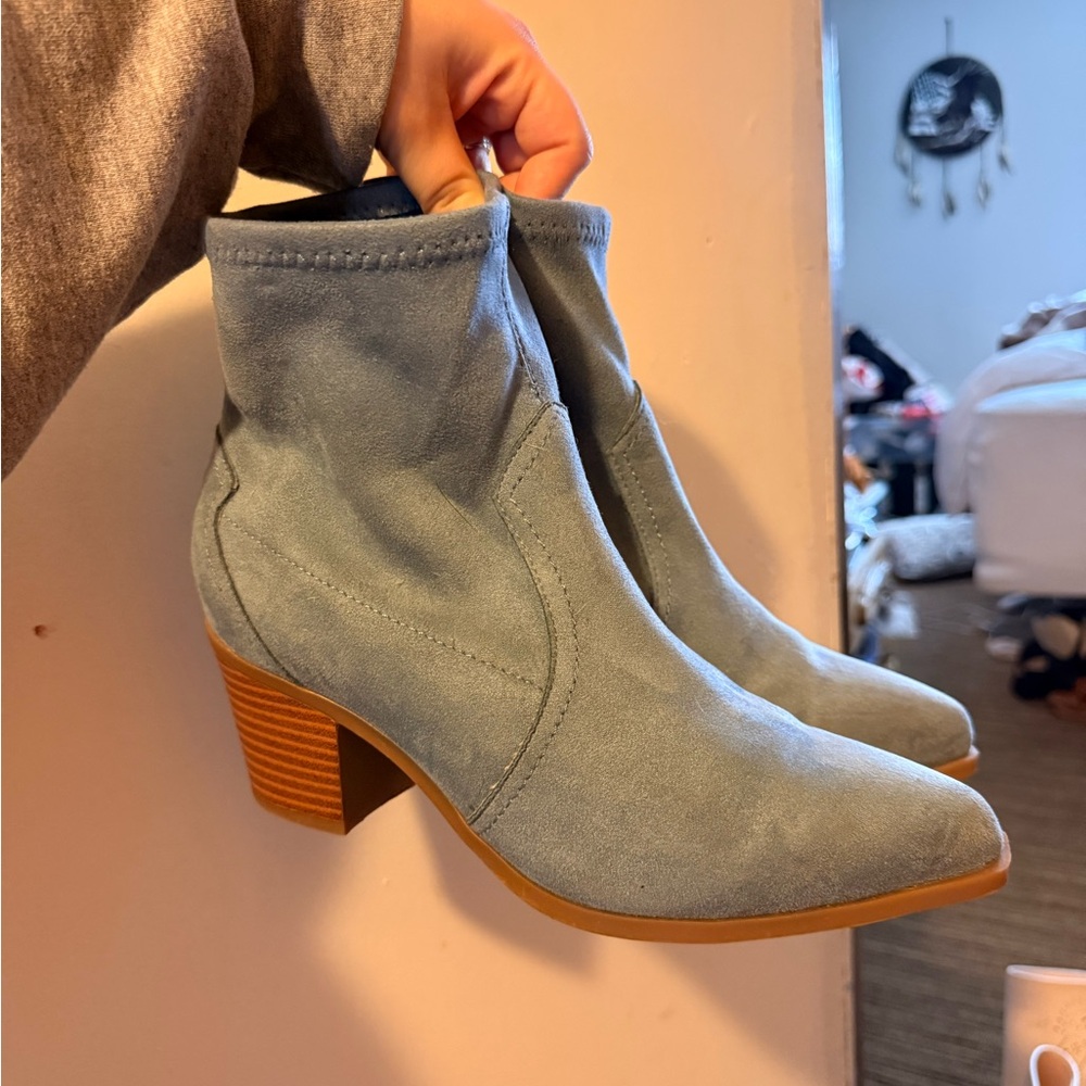 ARULA Light Blue Suede-Look Ankle Booties with Stacked Heel